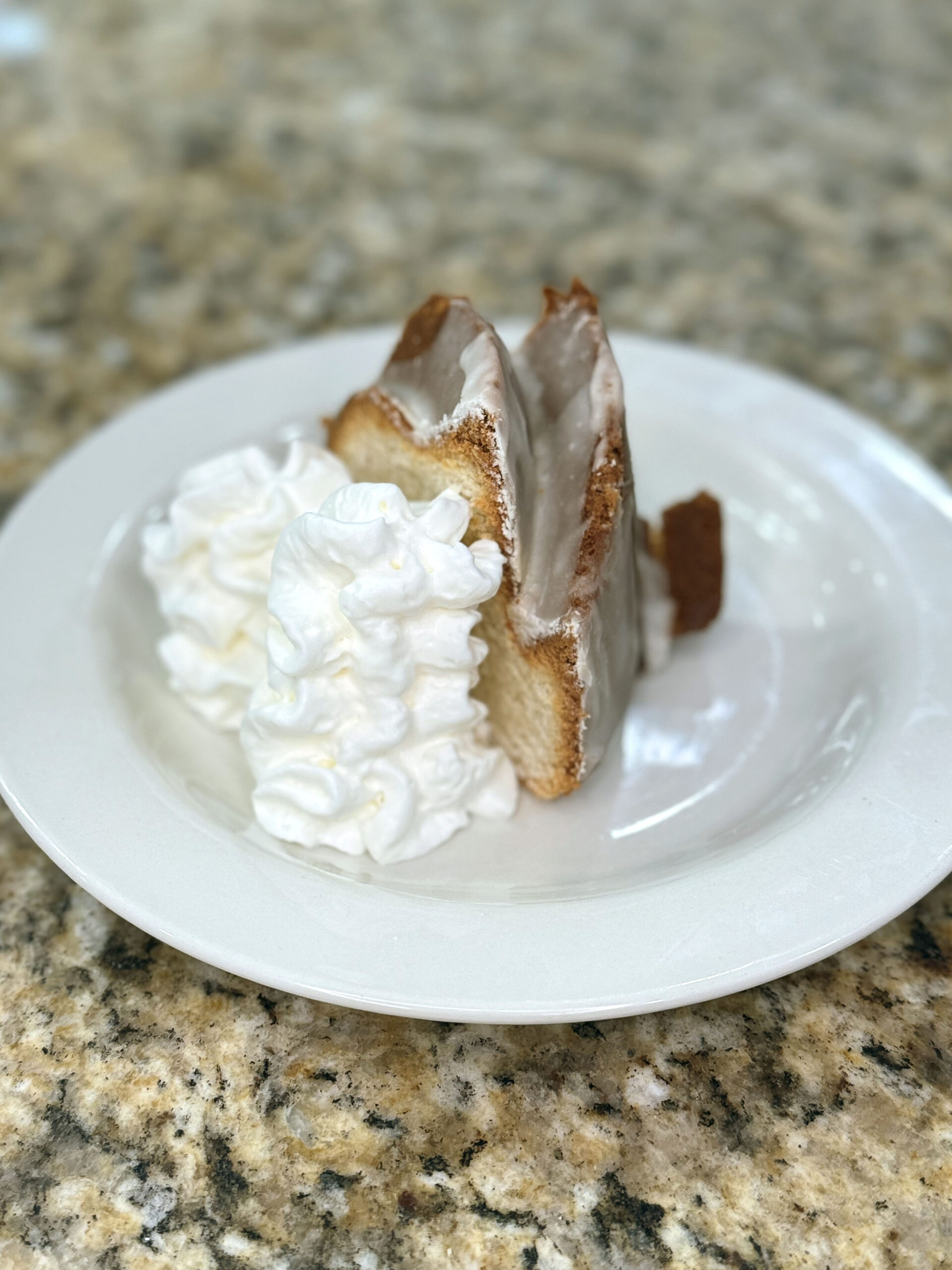 eggless pound cake with whip cream